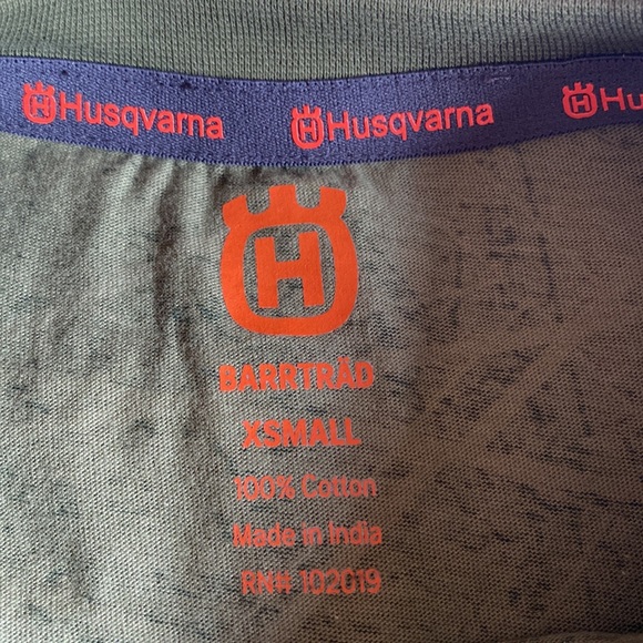 NWT- Husqvarna Mens tee XS - Picture 6 of 8